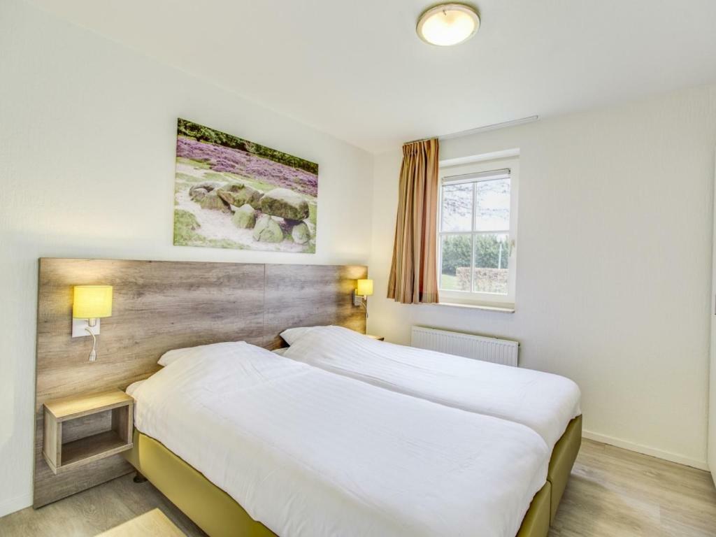 Landal Hunerwold State Hotel Wateren ภายนอก รูปภาพ
