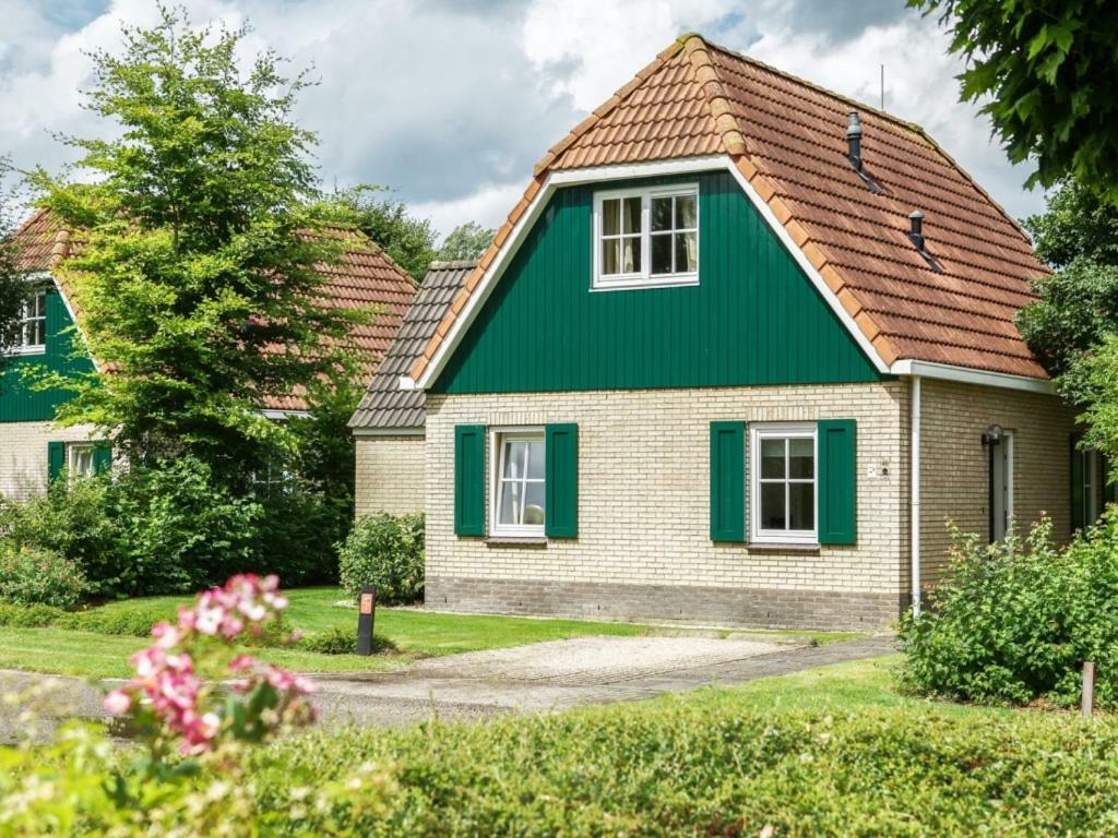 Landal Hunerwold State Hotel Wateren ภายนอก รูปภาพ
